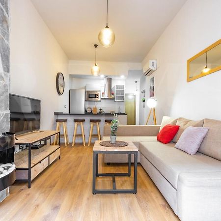 Cozy Flat With Common Pool & Parking - Center By Rems Lägenhet Málaga Exteriör bild